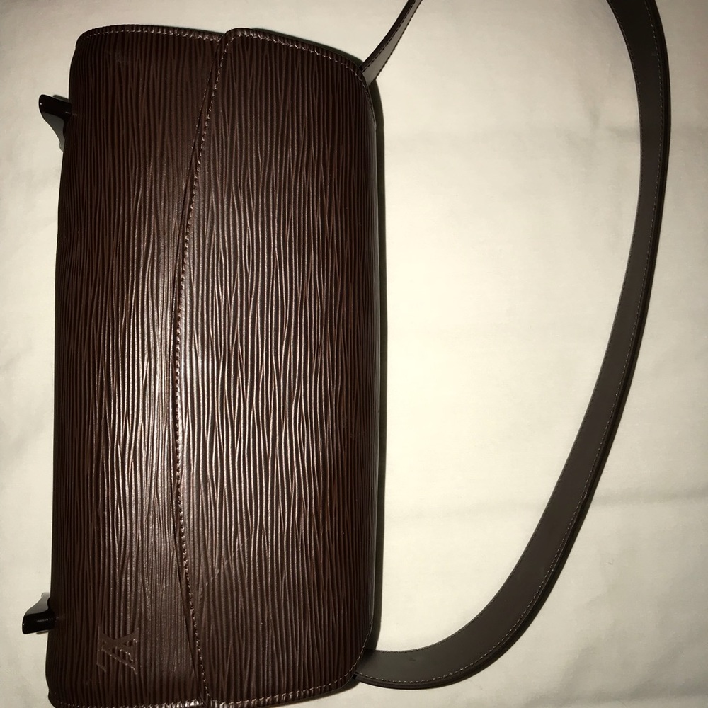 Louis Vuitton bag